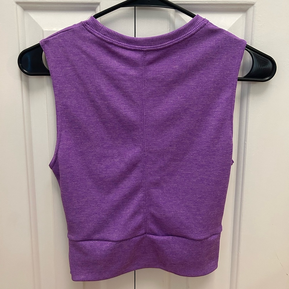 Women’s Nike Purple Dri-FIT Cropped Tank Top, Size Small - Picture 2 of 2